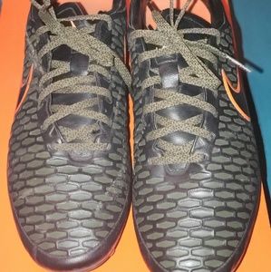 Nike Magista Soccer Cleats size 11